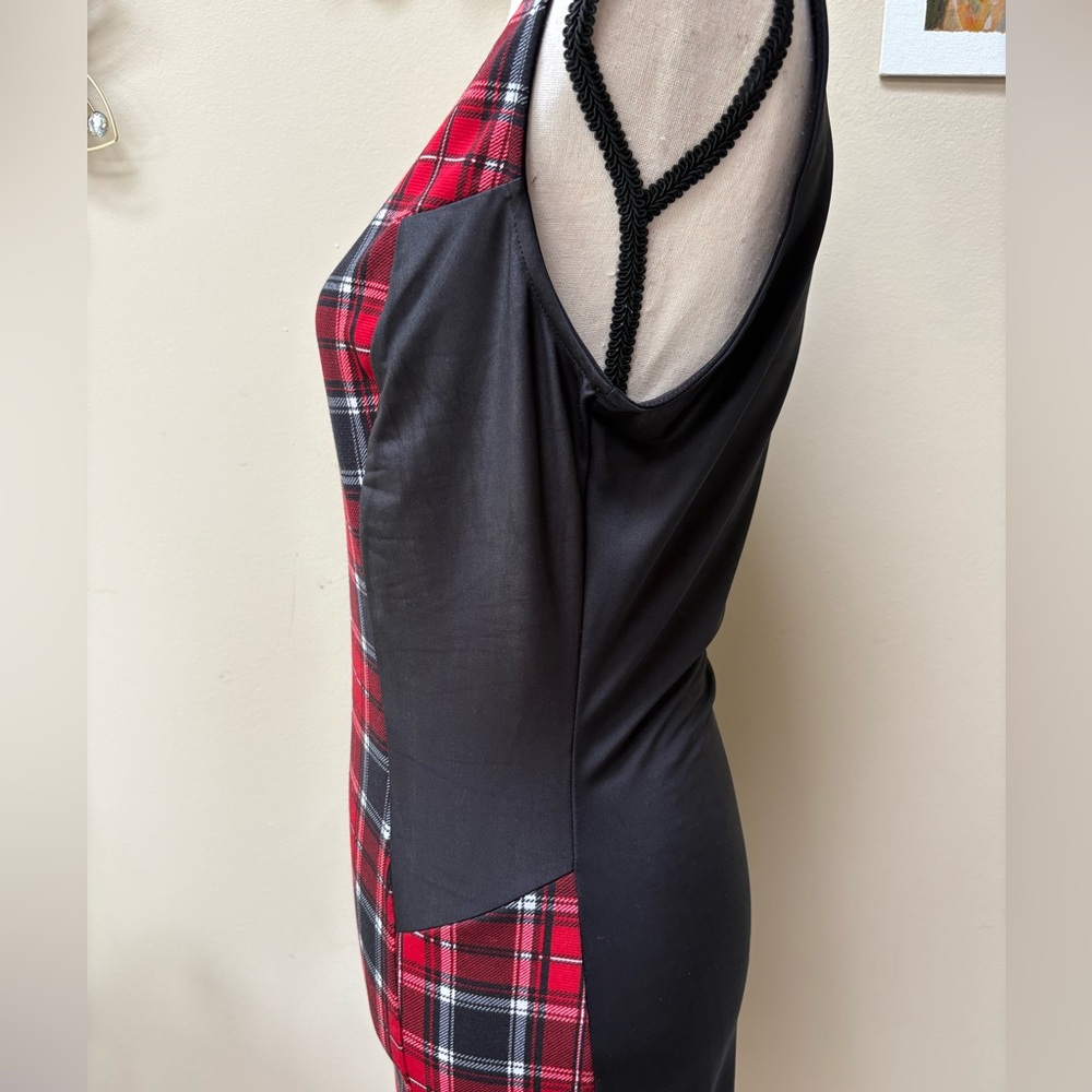 Symphony Tartan Red and Black Plaid Midi Dress - Picture 6 of 15